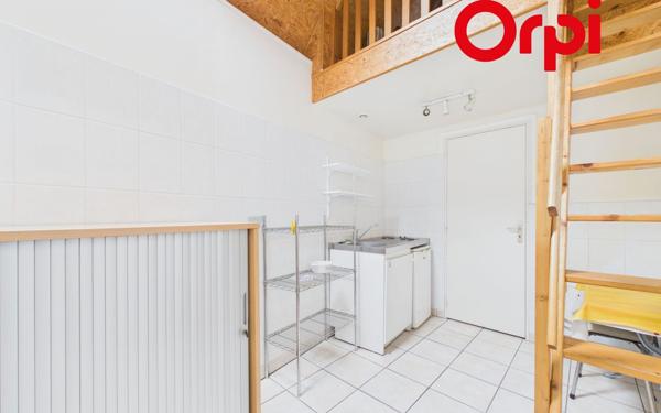 Immeuble à vendre    7 pièces •  Bernay