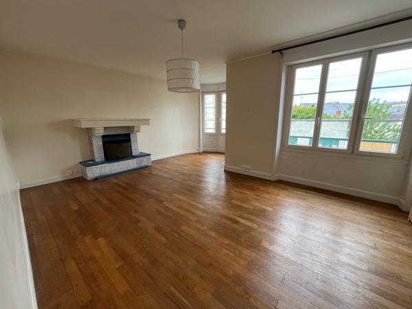 Maison 5 pièce(s) 3 chambre(s) 132 m²