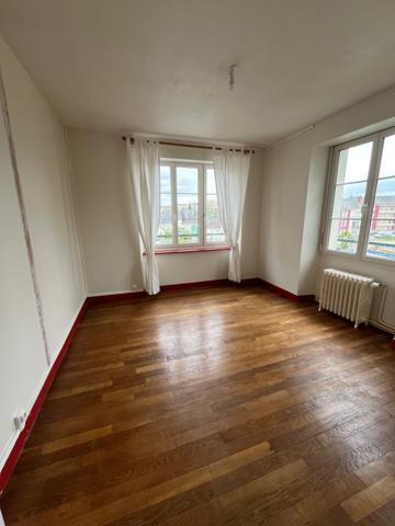 Maison 5 pièce(s) 3 chambre(s) 132 m²