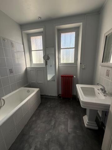 Maison 5 pièce(s) 3 chambre(s) 132 m²