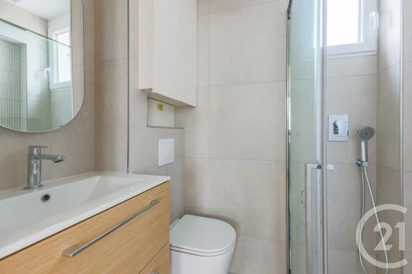 Appartement F3 à vendre  3 pièces - 40,53 m 2   MONTROUGE  - 92