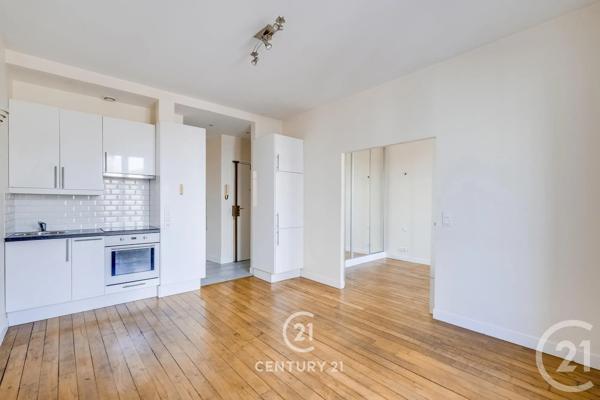 Appartement F3 à vendre  3 pièces - 40,53 m 2   MONTROUGE  - 92