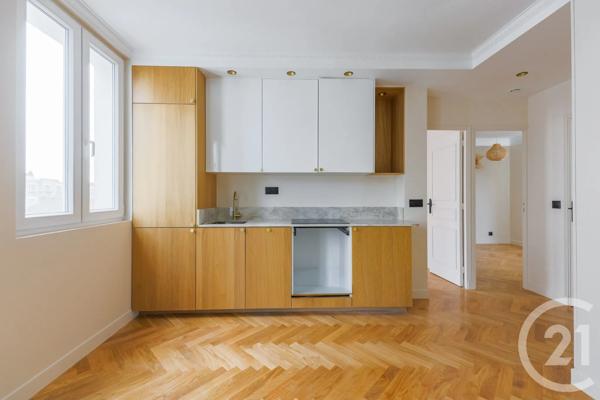 Appartement F3 à vendre  3 pièces - 40,53 m 2   MONTROUGE  - 92