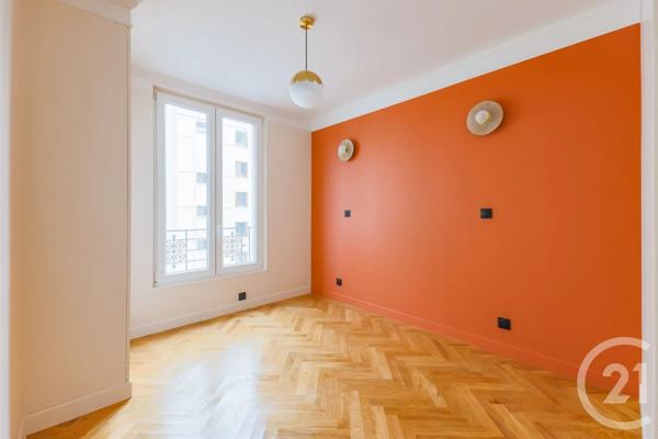 Appartement F3 à vendre  3 pièces - 40,53 m 2   MONTROUGE  - 92