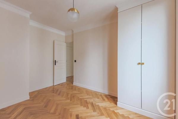 Appartement F3 à vendre  3 pièces - 40,53 m 2   MONTROUGE  - 92