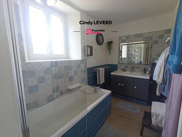 Maison Brecey 7 pièce(s) 153 m2