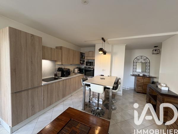 Appartement à vendre 3 pièces 55 m² Saint-Fargeau-Ponthierry