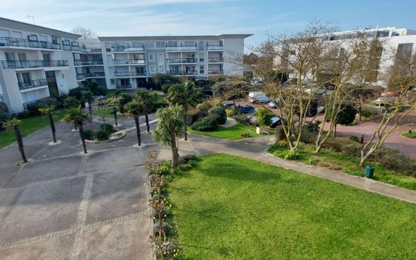 Appartement à vendre    4 pièces • 94 m2 La Rochelle