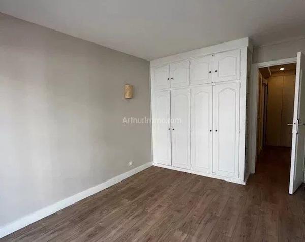 Location Appartement 3 pièces 69 m2 à Joinville-le-Pont