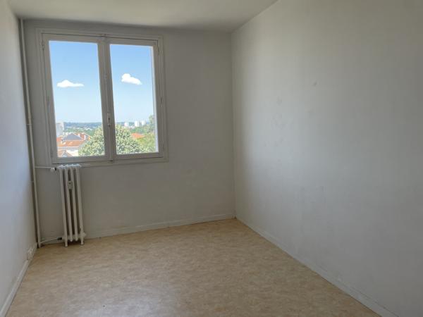 Appartement
         5 pièces
        - 65 m² Exclusivité