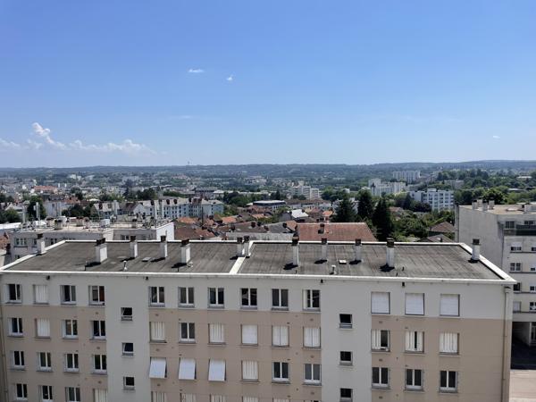 Appartement
         5 pièces
        - 65 m² Exclusivité