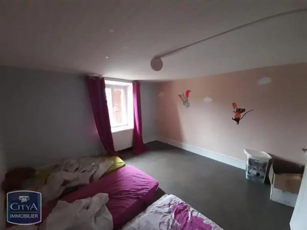 Location appartement 5 pièces de 123.14m²