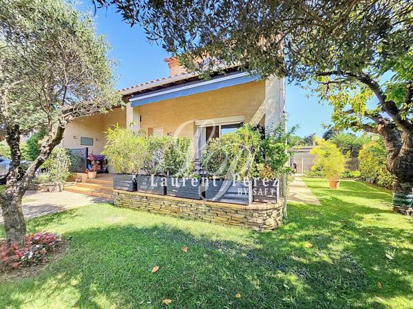 Maison familiale avec piscine à Lunel