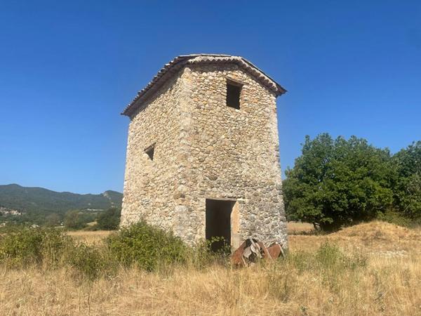 Cabanon de loisirs 16m2  Champtercier (04 660) - Terrain 569m2