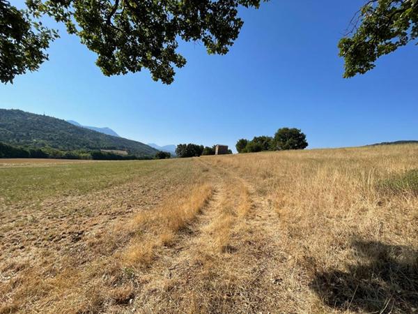 Cabanon de loisirs 16m2  Champtercier (04 660) - Terrain 569m2