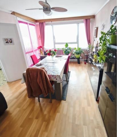 Appartement
         4 pièces
        - 65 m² Exclusivité 129 000 € *