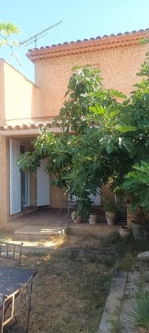 Maison traditionnelle sur un terrain de 400 m2