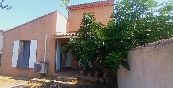 Maison traditionnelle sur un terrain de 400 m2