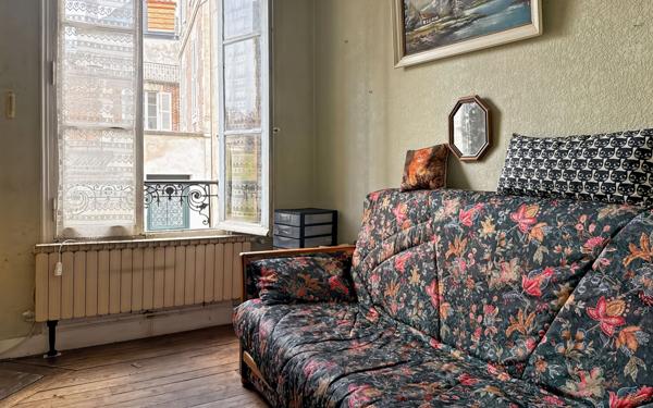 Appartement à vendre    2 pièces • 33,27 m2 Orléans