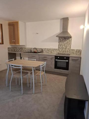 Appartement à louer à Villeneuve (12260)