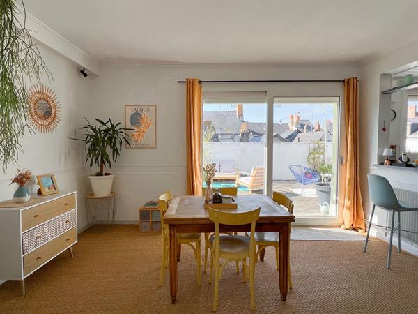 Spacieux appartement à vendre aux coeur des Ponts de Cé à quelques pas des bords de Loire - 5 chambres  et grande terrasse