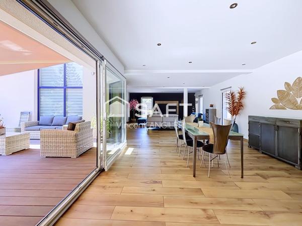 Villa contemporaine de 250m2 -piscine & 5 chambres