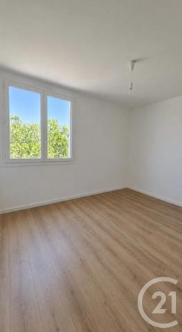 Appartement F4 à vendre  4 pièces - 80,66 m 2   BEAUNE  - 21