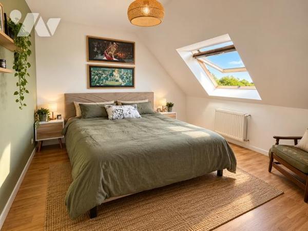 PLOUZANÉ - MAISON DE 2012 - TERRAIN 678M² - 4 CHAMBRES