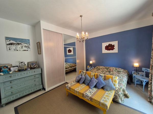 Très belle maison de 191m2 sise sur un terrain de 1180m2 avec une magnifique vue