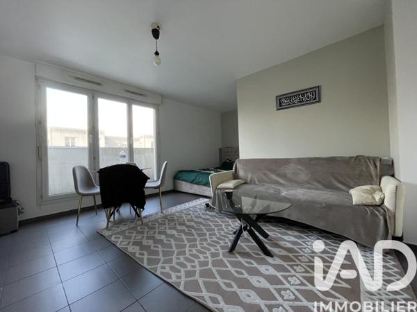 Appartement à vendre 2 pièces 45 m² La-Plaine-Saint-Denis