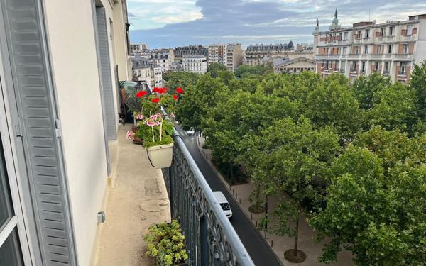 Appartement à vendre    4 pièces • 83,58 m2 Paris 20