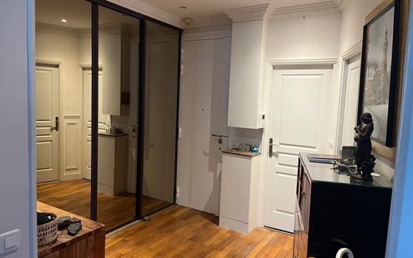 Appartement à vendre    4 pièces • 83,58 m2 Paris 20