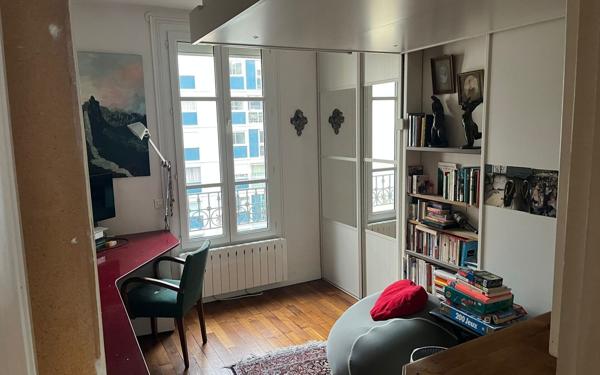 Appartement à vendre    4 pièces • 83,58 m2 Paris 20