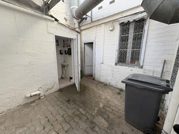 Local commercial 53.64 m²