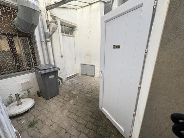 Local commercial 53.64 m²