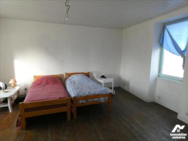 PLEYBEN- MAISON AU CENTRE-VILLE