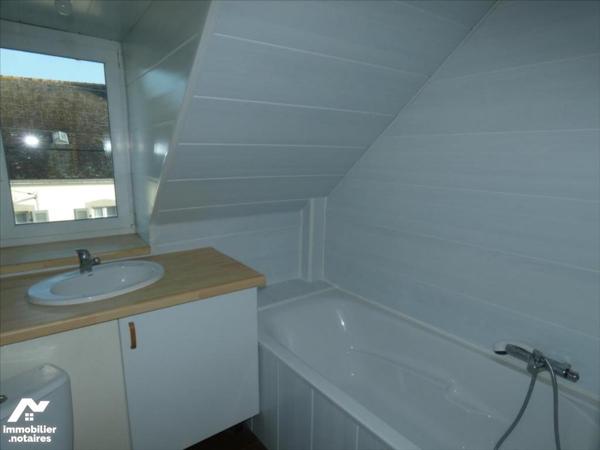 PLEYBEN- MAISON AU CENTRE-VILLE