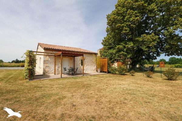 Maison à vendre 334 336 € Saint-Laurent-des-Vignes 6 p 175 m² DPE D