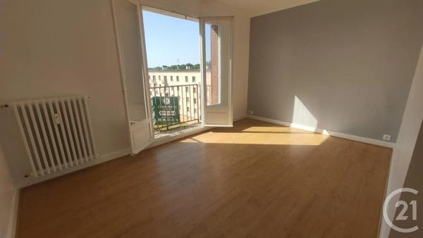 Appartement F4 à vendre  4 pièces - 72,32 m 2   DECIZE  - 58