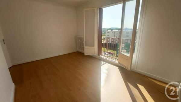 Appartement F4 à vendre  4 pièces - 72,32 m 2   DECIZE  - 58