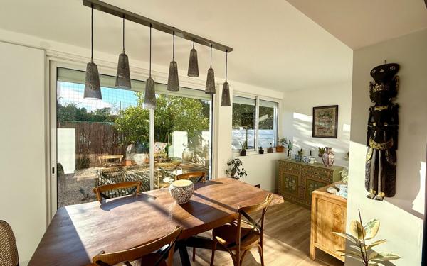 Maison à vendre    4 pièces •  Sète