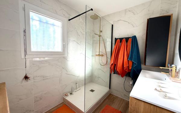 Maison à vendre    4 pièces •  Sète