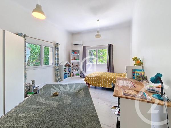 Maison à vendre  4 pièces - 110,06 m2 ST MARTIN DE CRAU - 13