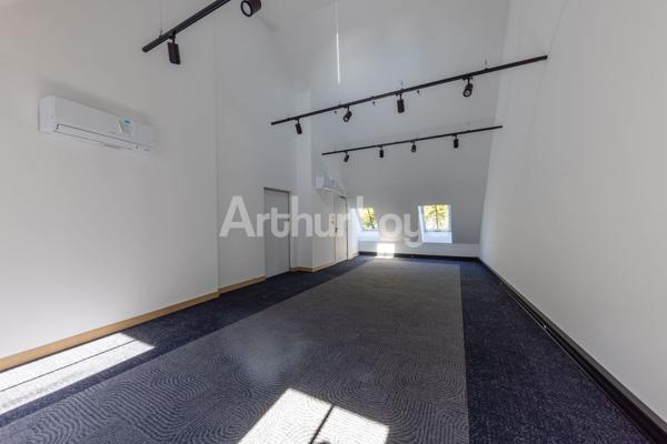 Bureaux à louer Lille centre avec extérieur climatisation et fibre optique