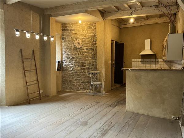 Appartement à vendre |  Martel |  4 pièces | 101 m²