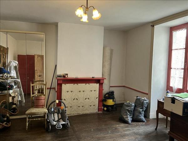 Appartement à vendre |  Martel |  4 pièces | 101 m²