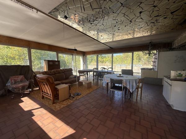 MAISON DE TYPE T8