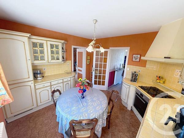 Maison à vendre  7 pièces - 124,25 m 2   CHATENOY LE ROYAL  - 71