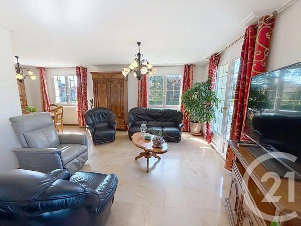 Maison à vendre  7 pièces - 124,25 m 2   CHATENOY LE ROYAL  - 71