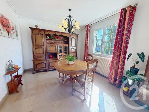 Maison à vendre  7 pièces - 124,25 m 2   CHATENOY LE ROYAL  - 71